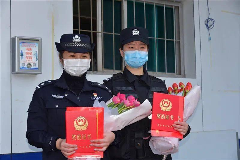 豆娃奥特曼